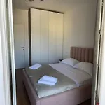 Ea-Apartment